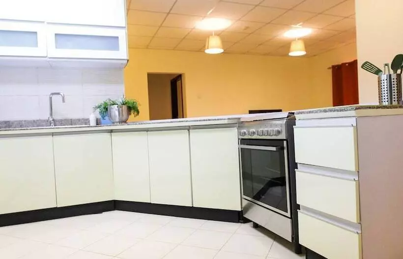La Casa Baatsona Apartments