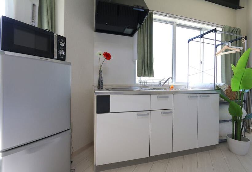 Liz Guest House Umeda