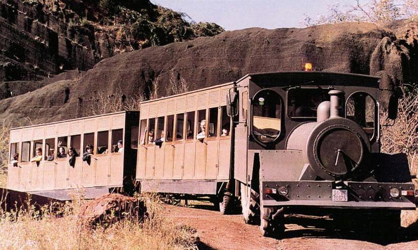 بنسيون La Casa Dels Poetes