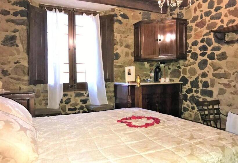 بنسيون La Casa Dels Poetes