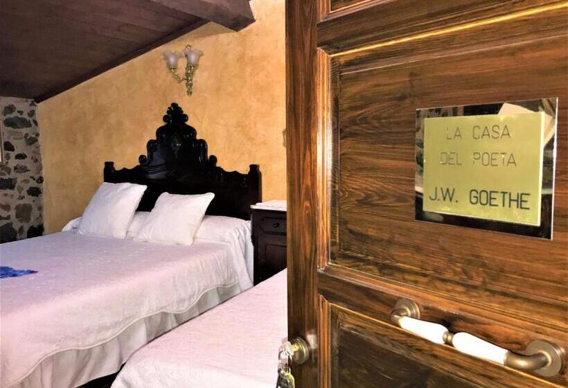 بنسيون La Casa Dels Poetes