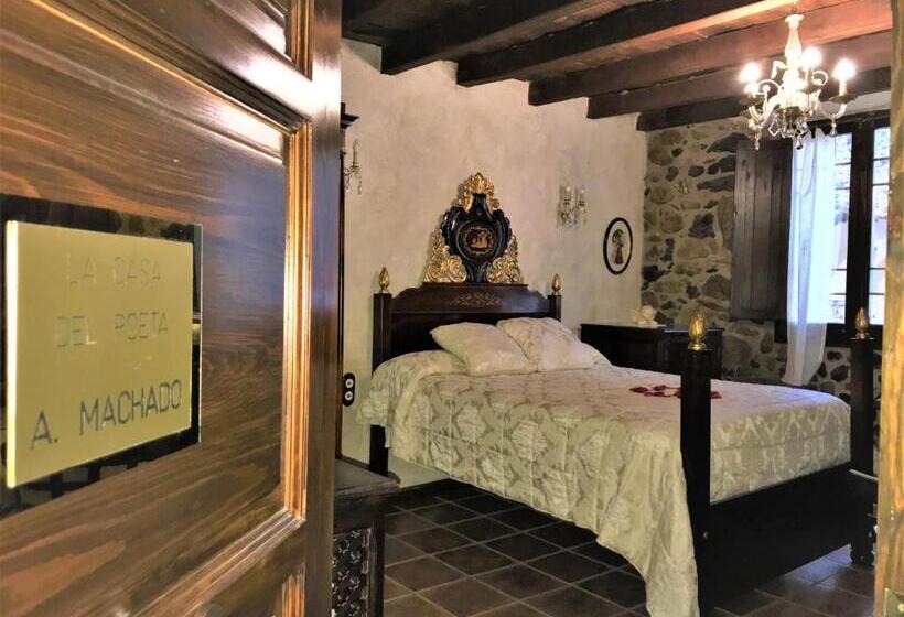 بنسيون La Casa Dels Poetes