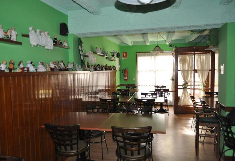 بنسيون La Casa Dels Poetes