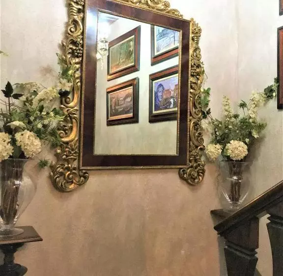 پانسیون La Casa Dels Poetes