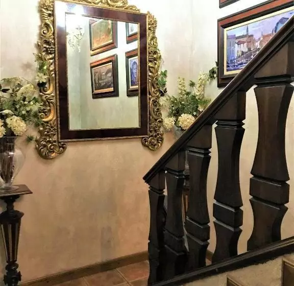 پانسیون La Casa Dels Poetes
