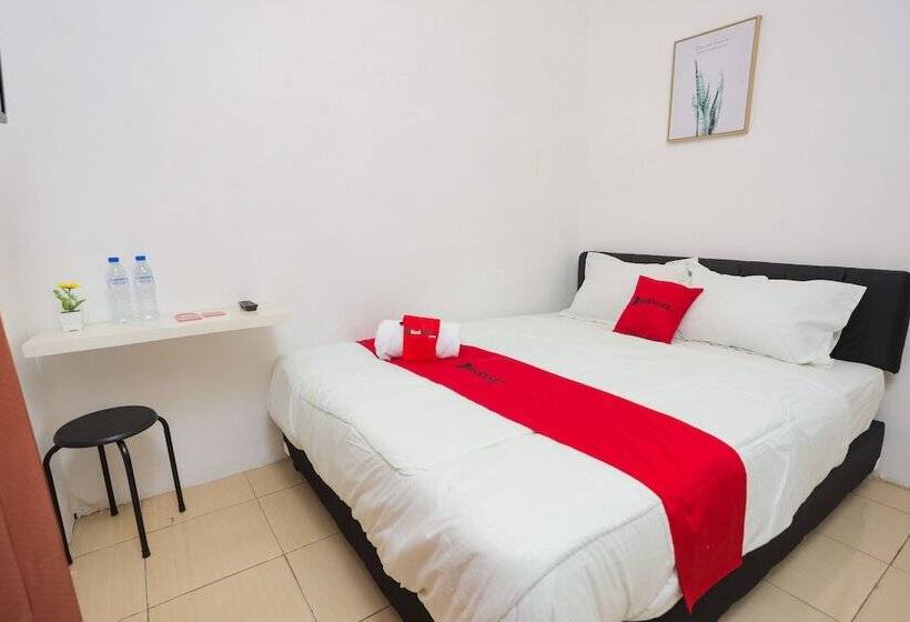 بنسيون Reddoorz Near Plaza Araya Malang