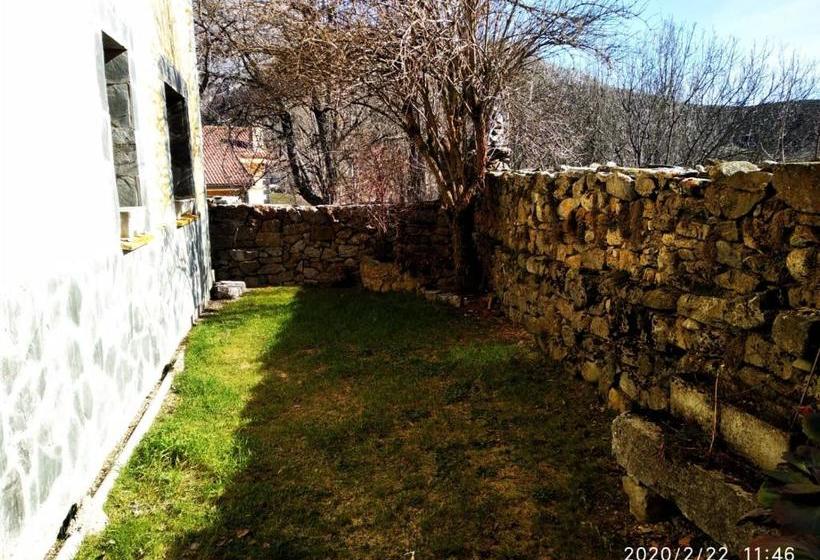 Albergue El Caseron De Fuentes Carrionas