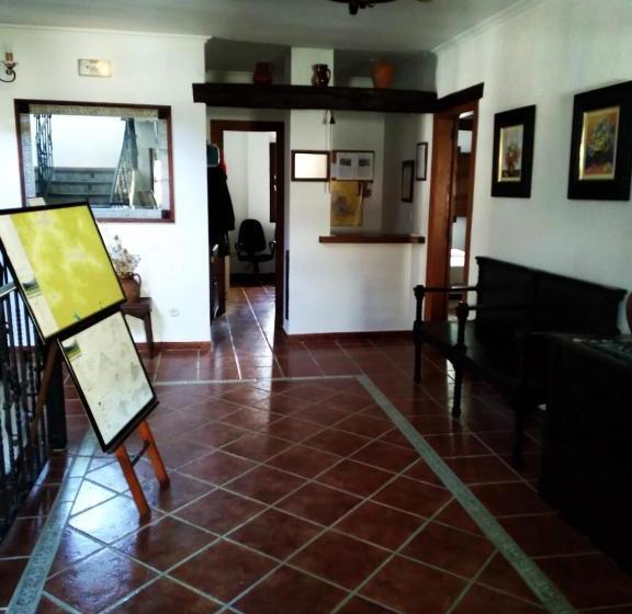 Albergue El Caseron De Fuentes Carrionas