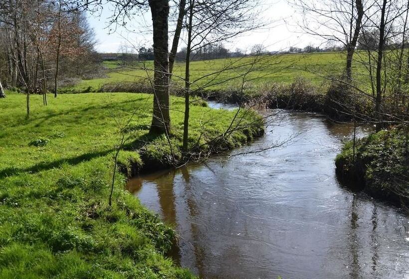 민박 Le Moulin De Charin