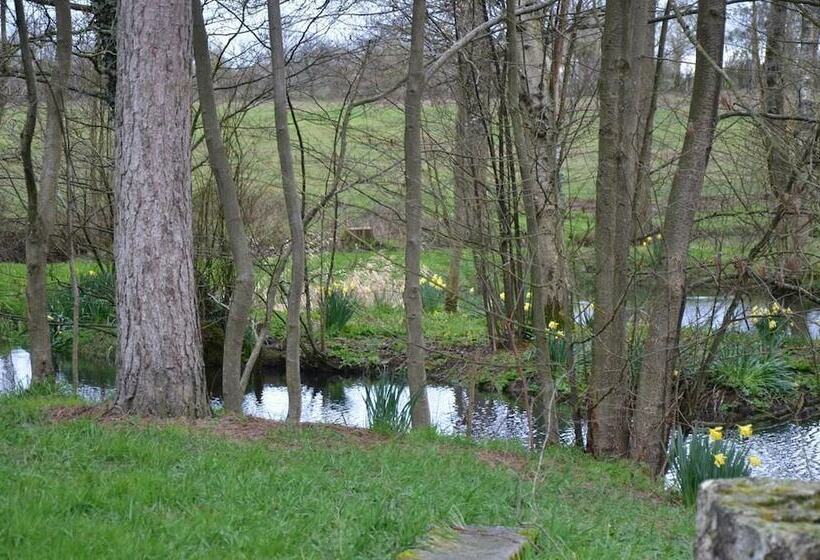 민박 Le Moulin De Charin