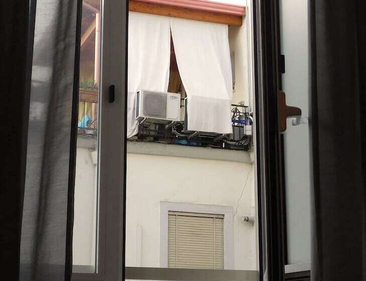 تختخواب و صبحانه Scaramantico Rooms