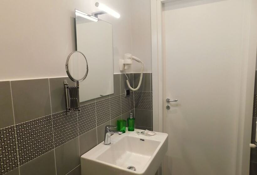 تختخواب و صبحانه Scaramantico Rooms