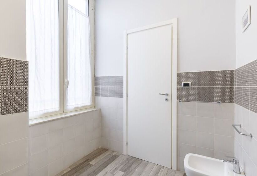 تختخواب و صبحانه Scaramantico Rooms