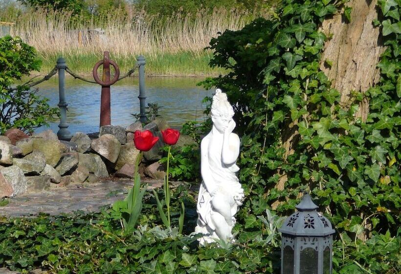 Cheerful Apartment In Wilhelmshof Usedom Near Baltic Sea