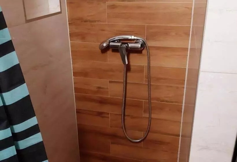 Hotelli Apartments Franka Saplunara