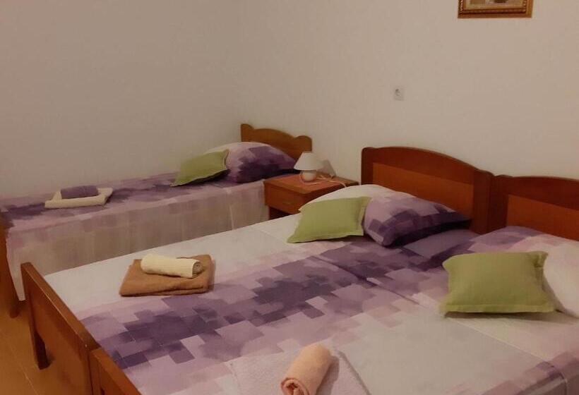 酒店 Apartments Franka Saplunara