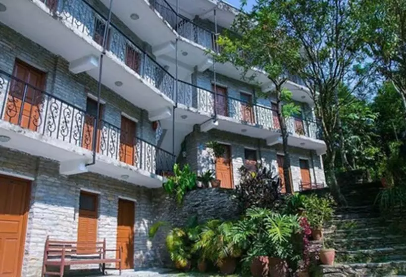 هتل Bandipur Mountain Resort