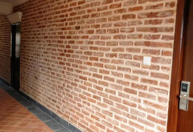 Hotelli Magar Village