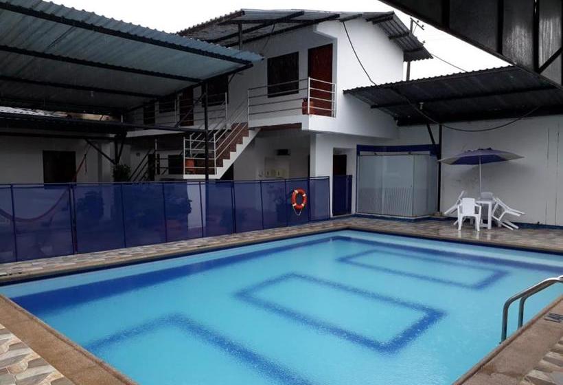 Szálloda Cacique Mena