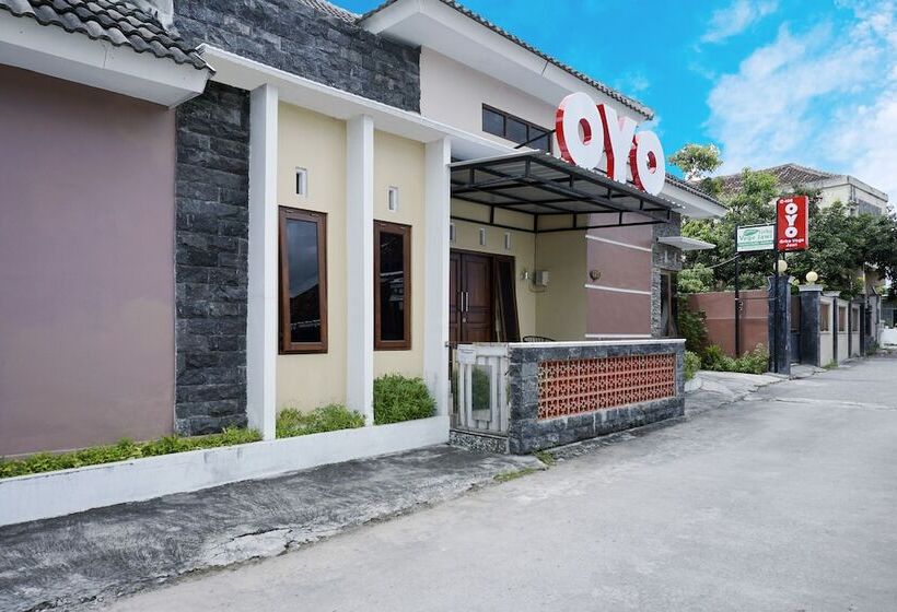 فندق Grha Vege Jawi Syariah Mitra Reddoorz