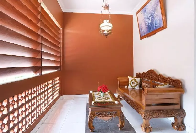 Hotelli Grha Vege Jawi Syariah Mitra Reddoorz