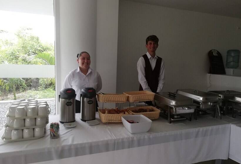 ホテル Palmeras De Luz