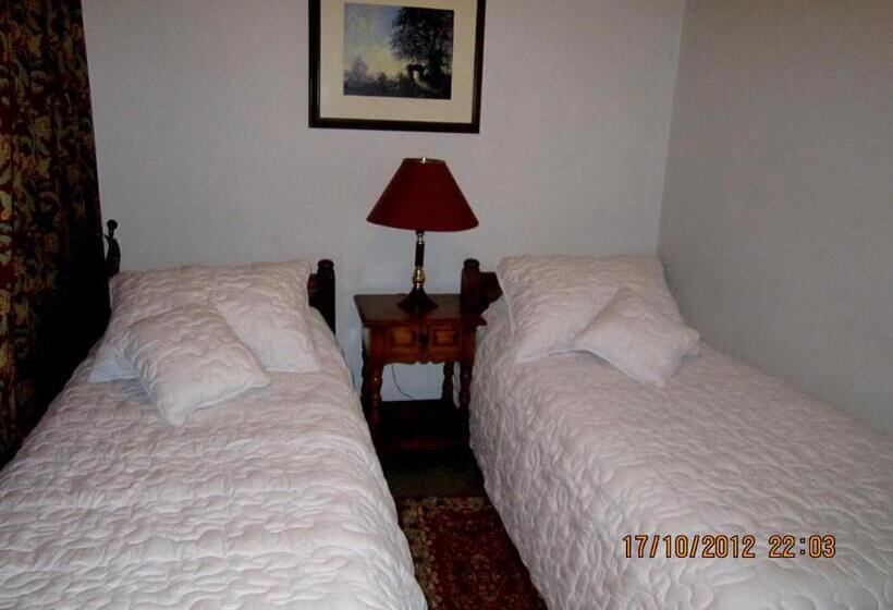 Отель Puntalarga