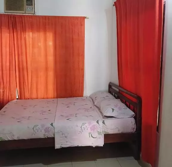 Majatalo Hospedaje Eden