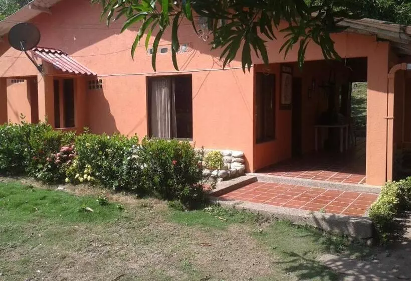 Majatalo Hospedaje Eden