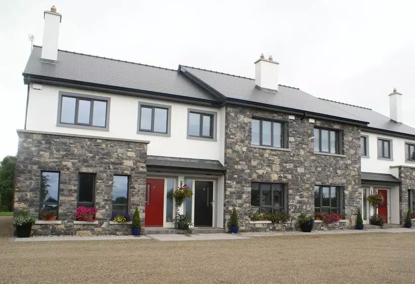 Rafterys Court