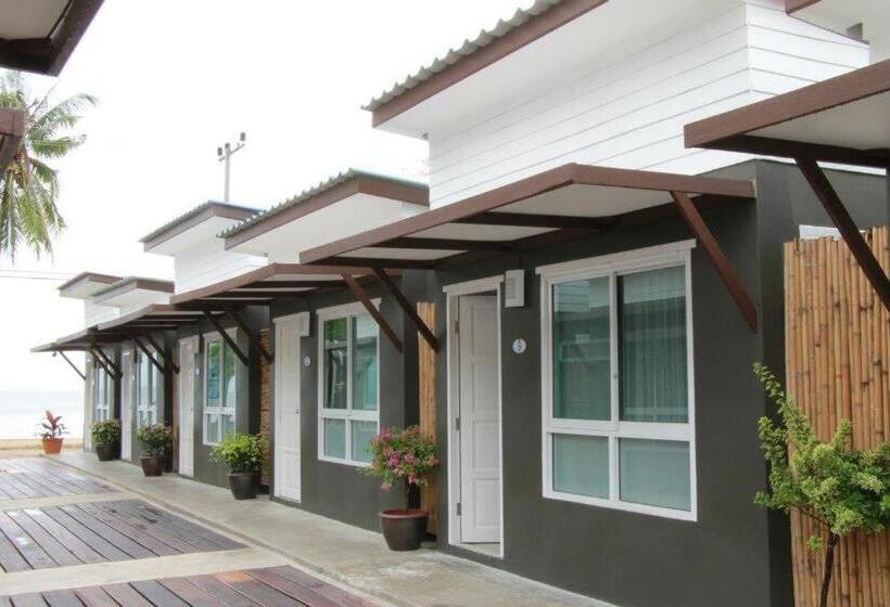 هتل Baantalaywhan Resort