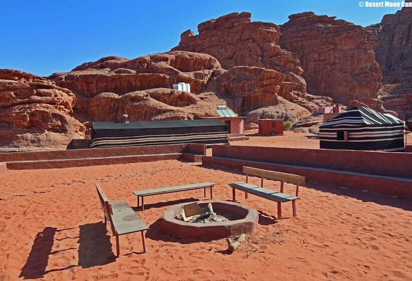 هتل Desert Moon Camp