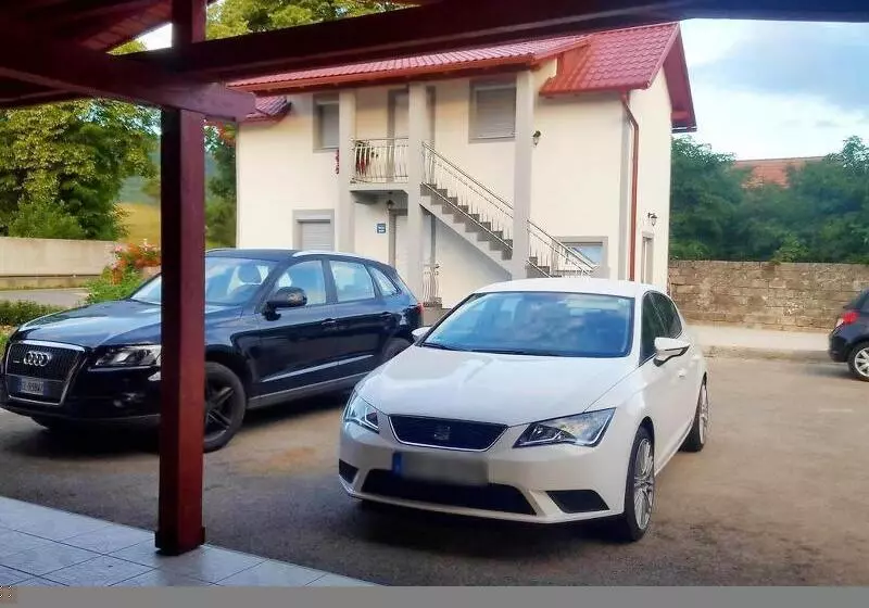 Hotel House Jovica