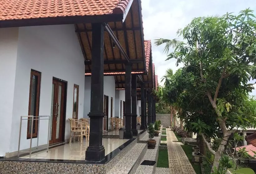 هتل Krisna Guest House & Bungalow