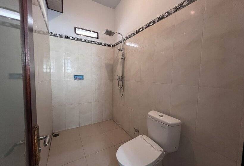 ホテル Krisna Guest House & Bungalow