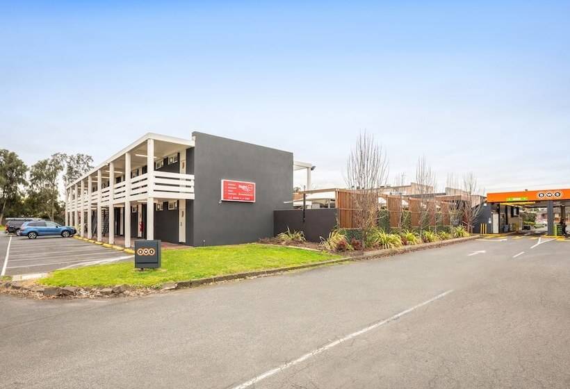 Отель Nightcap At Keysborough