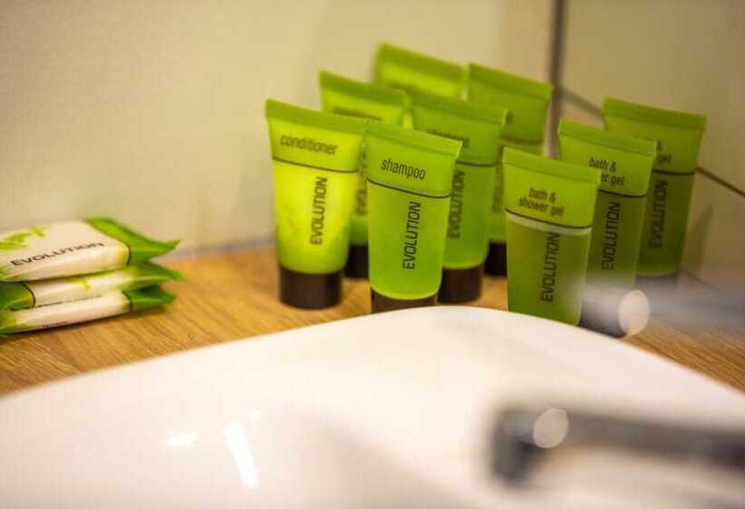 Отель Nightcap At Keysborough