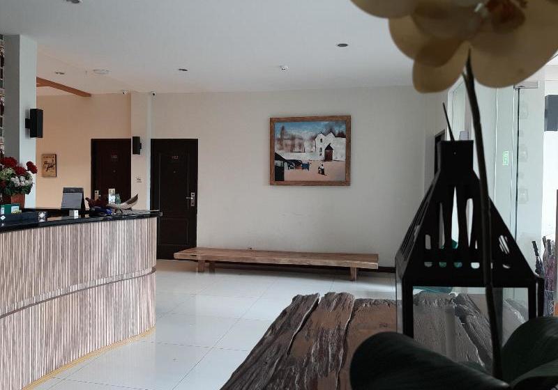 בית מלון כפרי Pantes Semarang By Ihm