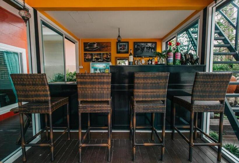 Отель Phurua Inn ภูเรือ อินน์