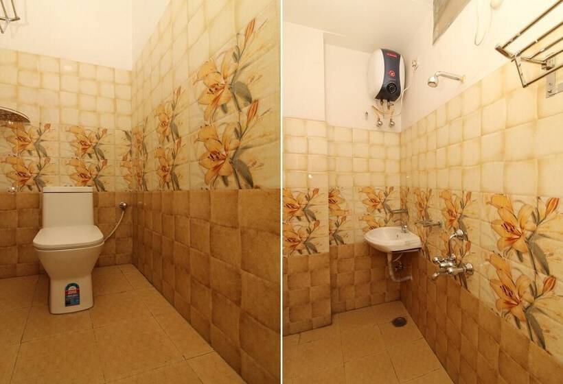 בית מלון כפרי Saba Service Apartments By Oyo Rooms