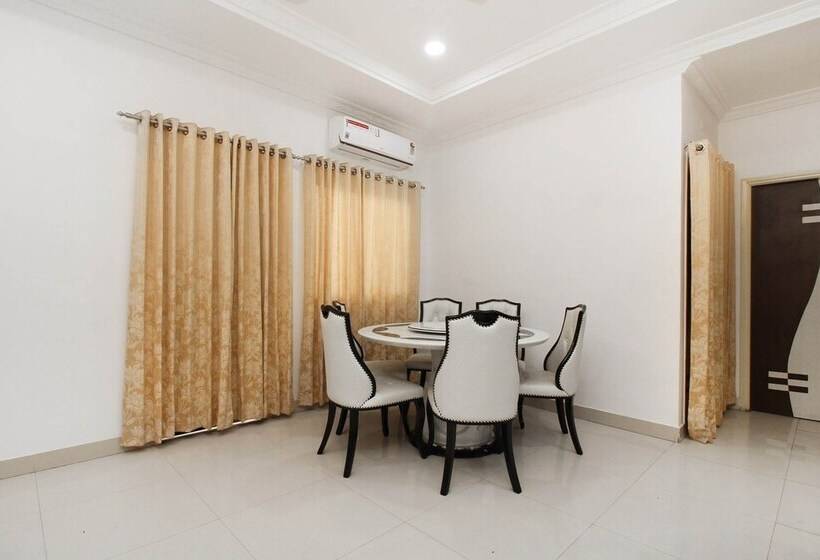 בית מלון כפרי Saba Service Apartments By Oyo Rooms