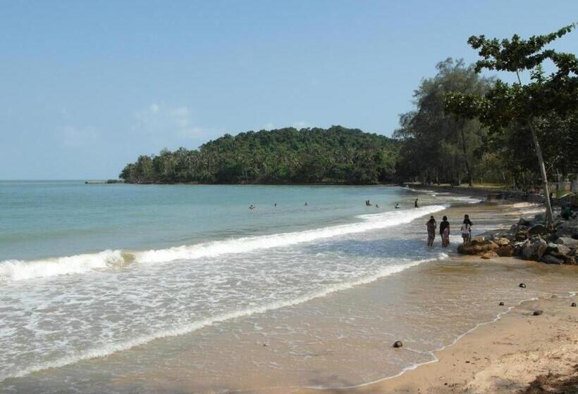 ホテル Thipburee Resort