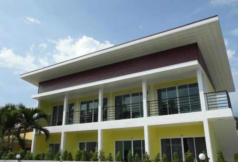 ホテル Thipburee Resort