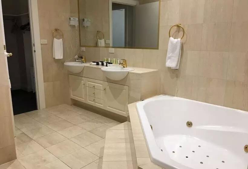 Kimberley Gardens Serviced Villas