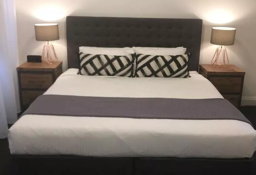 Kimberley Gardens Serviced Villas