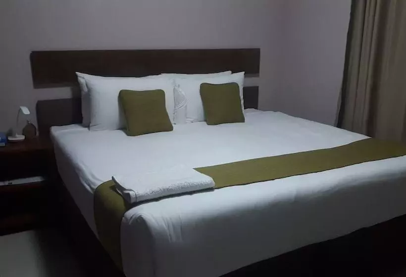 Mafking Apartments