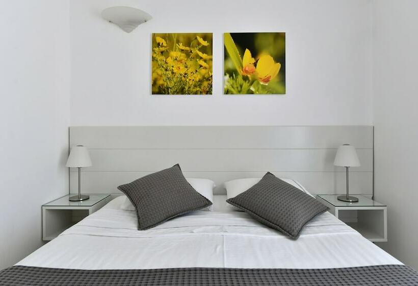 Anthos Apartments Paros