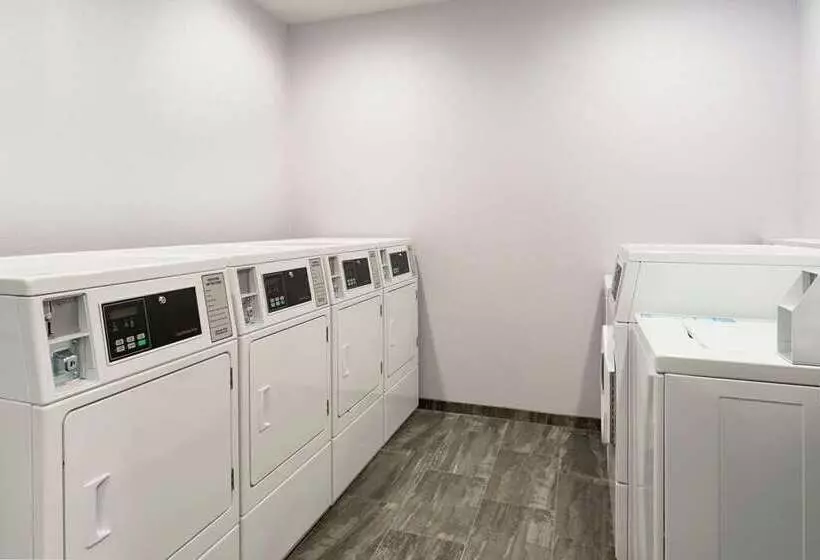 ホテル Home2 Suites By Hilton Norfolk Airport