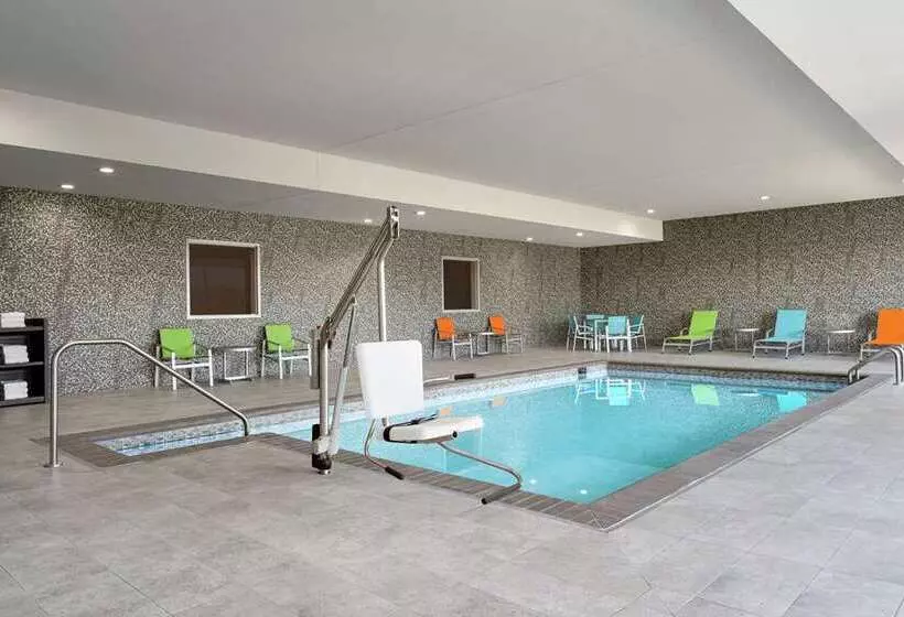 ホテル Home2 Suites By Hilton Norfolk Airport