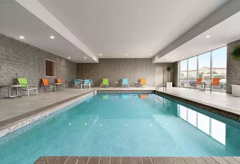 ホテル Home2 Suites By Hilton Norfolk Airport